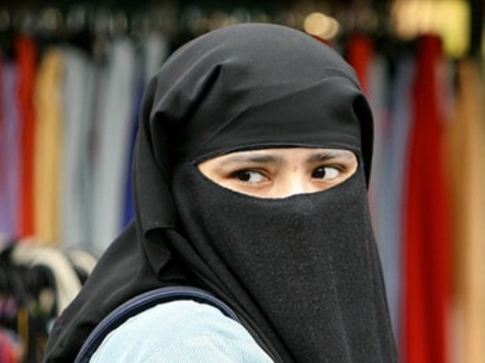 Egypt warns women against marrying Islamic State fighters online